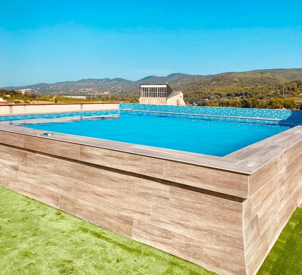 Hotel Fonda Neus Sant Sadurní dʼAnoia Dış mekan fotoğraf