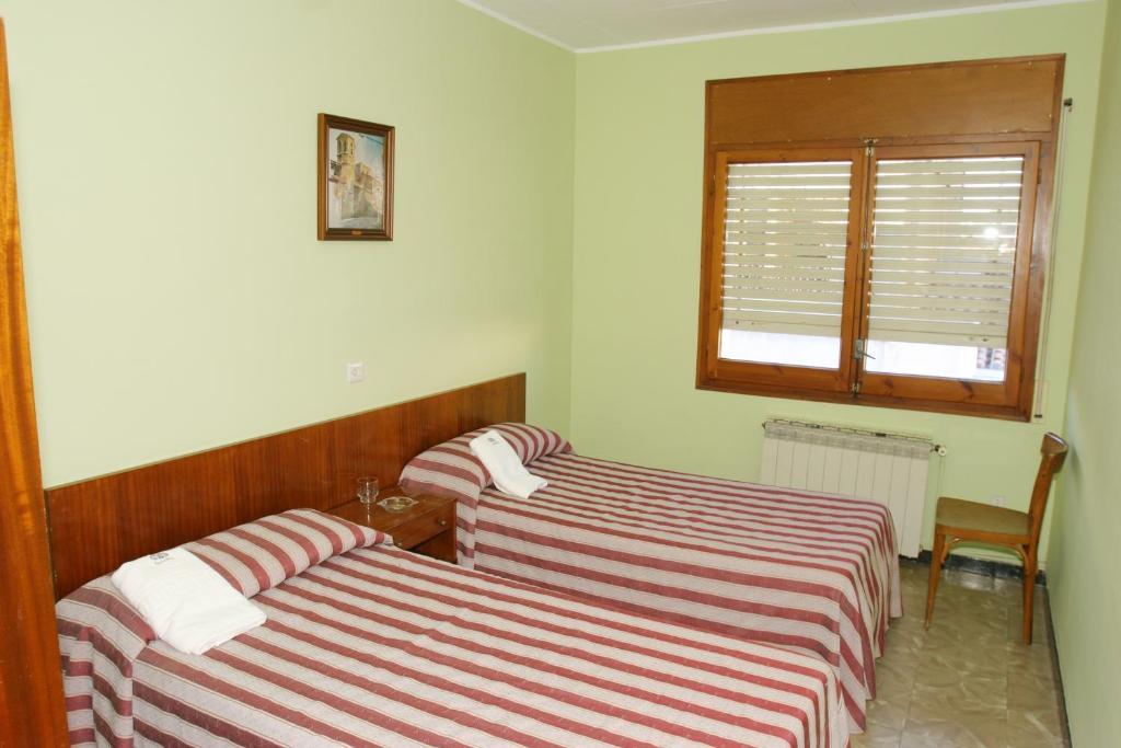 Hotel Fonda Neus Sant Sadurní dʼAnoia Dış mekan fotoğraf